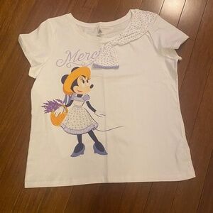 Minnie Mouse tshirt